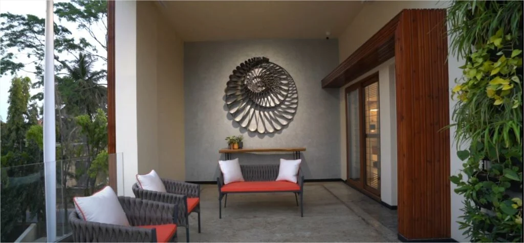 Stainless steel outdoor sculpture shaligram, Fibonacci spiral